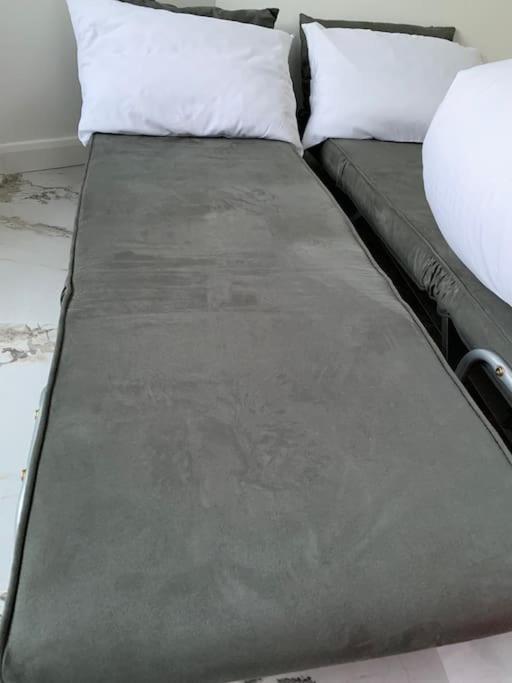 Apartment C, A One Bedroom Flat In South London Carshalton Экстерьер фото